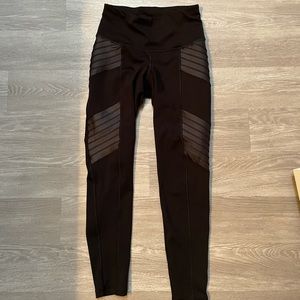 Old navy black leggings